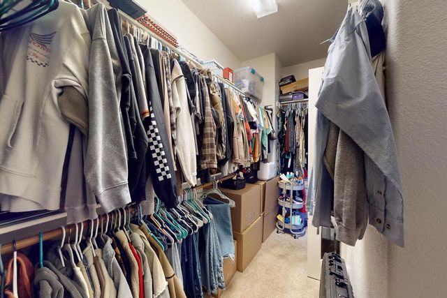 5600 Stonehaven Dr, Marysville, CA 95901