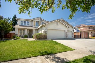 5600 Stonehaven Dr, Marysville, CA 95901