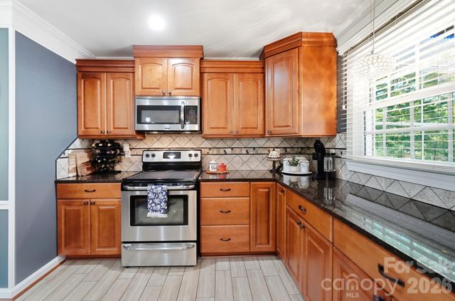 107 Mistywood Drive, Mount Holly, NC 28120