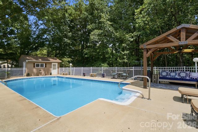 107 Mistywood Drive, Mount Holly, NC 28120