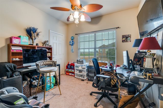 187 Castleridge Drive B, Little Elm, TX 75068