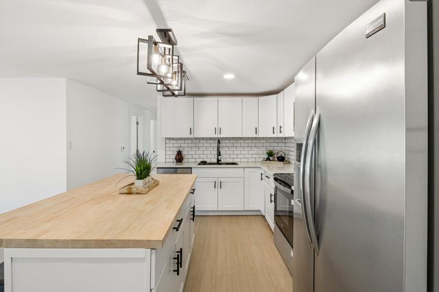 42 Roosevelt Avenue, Defuniak Springs, FL 32435