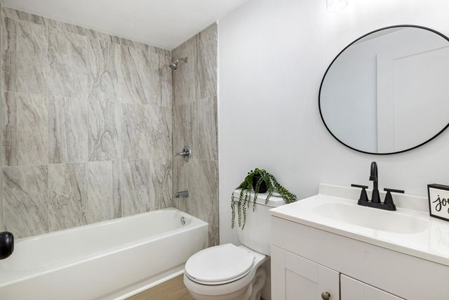 42 Roosevelt Avenue, Defuniak Springs, FL 32435