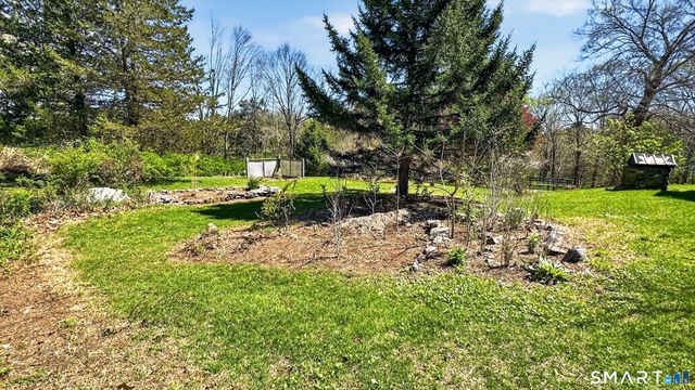 19 Cards Mill Road, Columbia, CT 06237