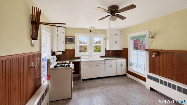 19 Cards Mill Road, Columbia, CT 06237