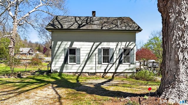 19 Cards Mill Road, Columbia, CT 06237