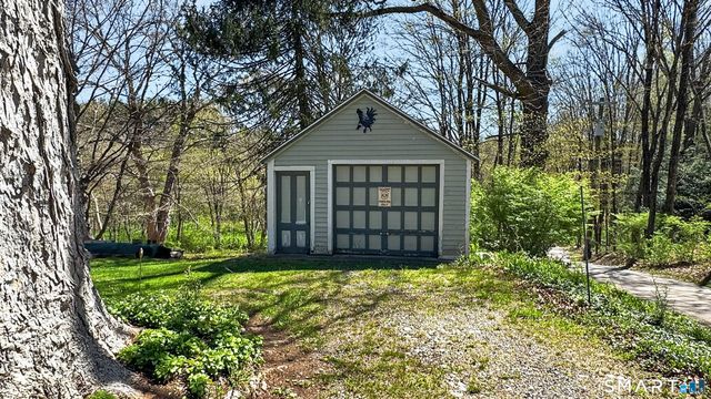 19 Cards Mill Road, Columbia, CT 06237