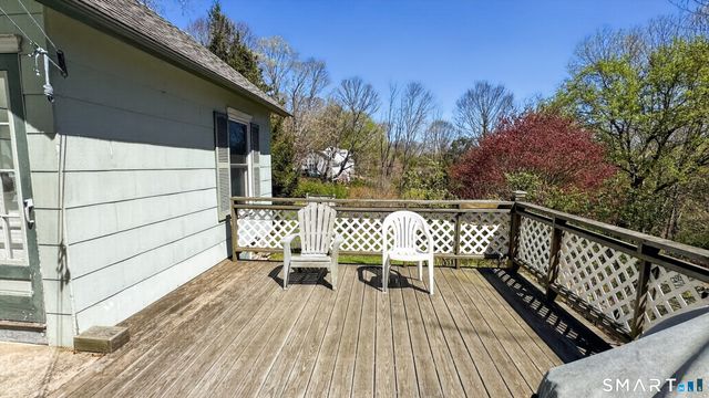 19 Cards Mill Road, Columbia, CT 06237
