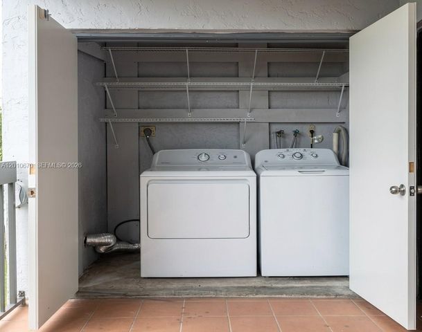 8888 SW 131st Ct 406, Miami, FL 33186
