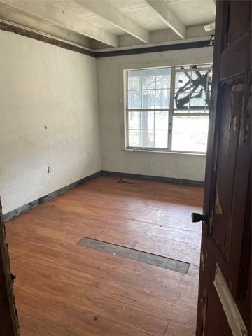 310 County Road 4659, Rhome, TX 76078