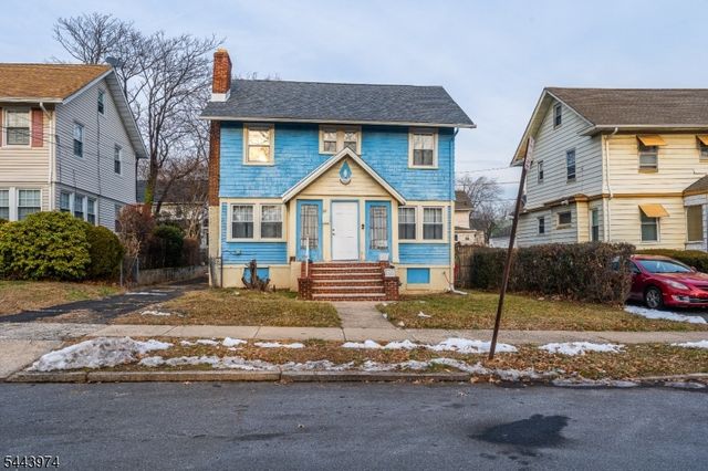 61 Keer Ave, Newark City, NJ 07112