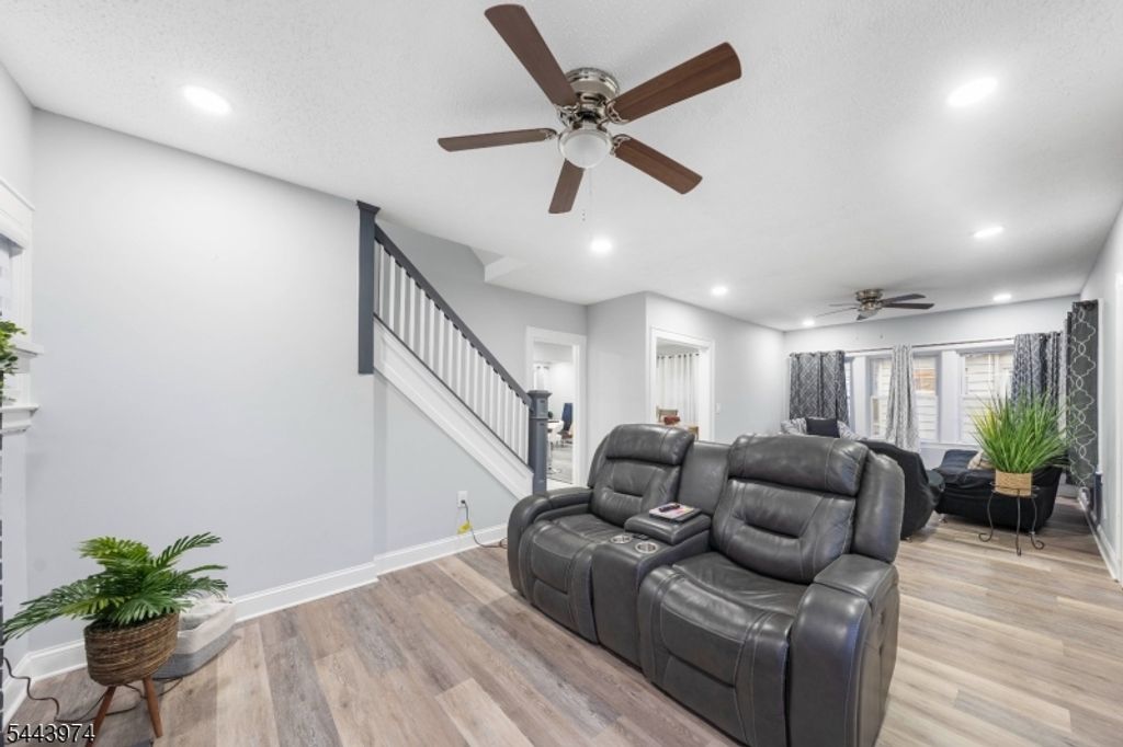 61 Keer Ave, Newark City, NJ 07112 — photo 3