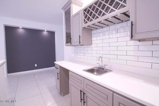 1723 EASED Street, El Paso, TX 79928