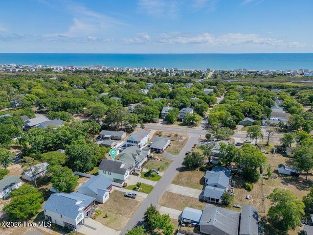 104 NE 8th Street, Oak Island, NC 28465