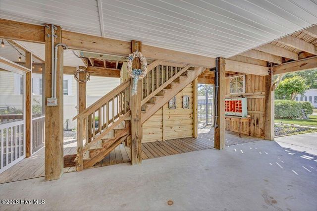 104 NE 8th Street, Oak Island, NC 28465