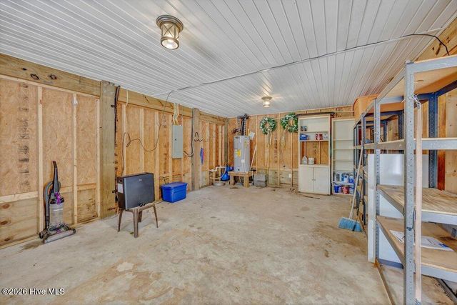 104 NE 8th Street, Oak Island, NC 28465