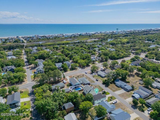 104 NE 8th Street, Oak Island, NC 28465