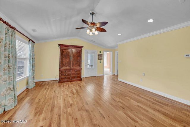 104 NE 8th Street, Oak Island, NC 28465