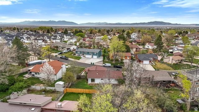 1626 HEATHER DR, Layton, UT 84040