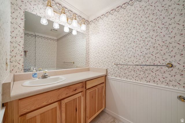 1626 HEATHER DR, Layton, UT 84040