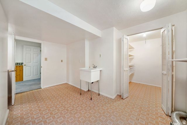 1626 HEATHER DR, Layton, UT 84040