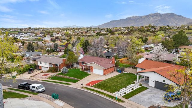 1626 HEATHER DR, Layton, UT 84040