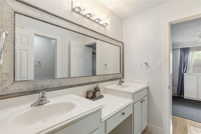 1247 Glenwood Canyon, Houston, TX 77077