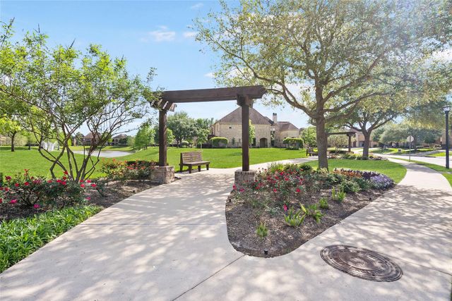 1247 Glenwood Canyon, Houston, TX 77077