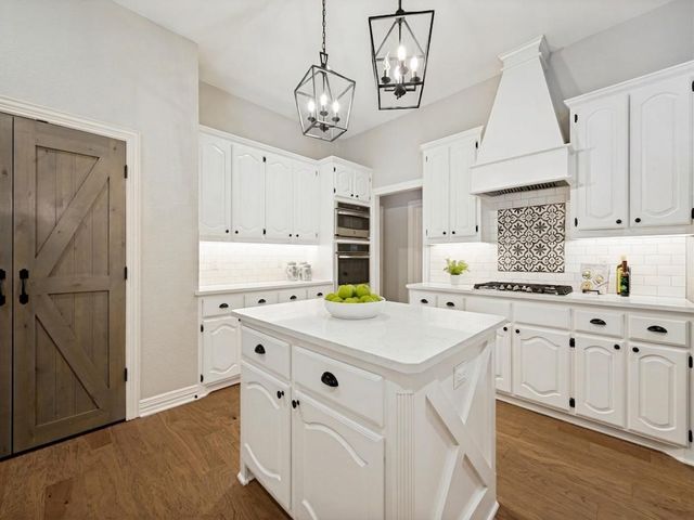 920 Hamilton Drive, Lucas, TX 75002