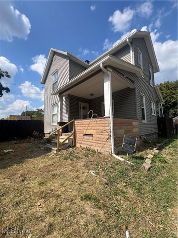 1095 E Archwood Avenue, Akron, OH 44306