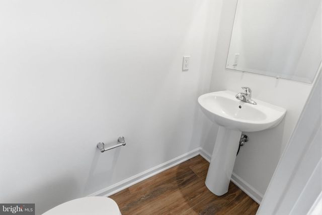 117 COURTHOUSE DR, Martinsburg, WV 25404