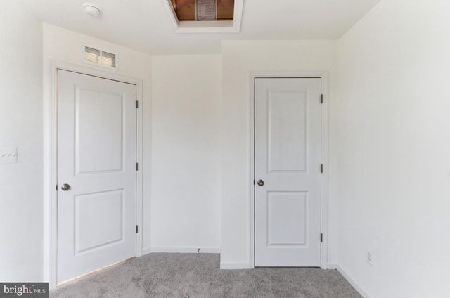 117 COURTHOUSE DR, Martinsburg, WV 25404