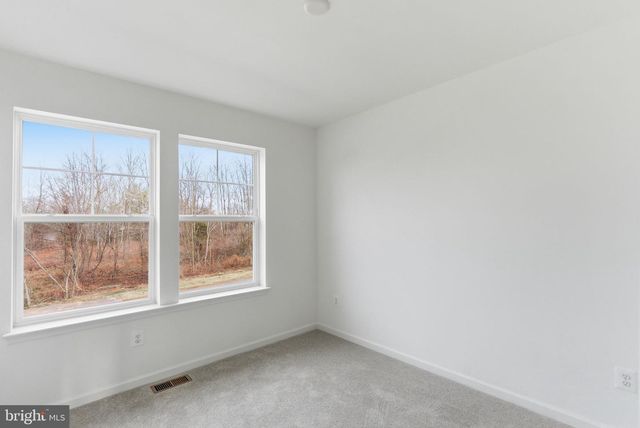 117 COURTHOUSE DR, Martinsburg, WV 25404