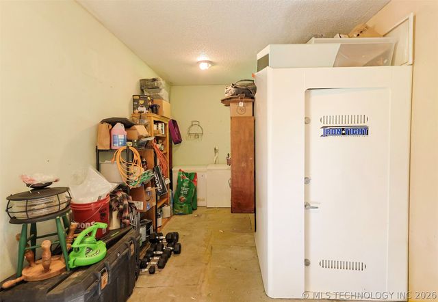 9859 N 38th Street, Sperry, OK 74073