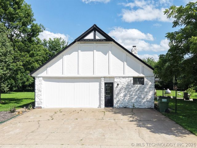 9859 N 38th Street, Sperry, OK 74073