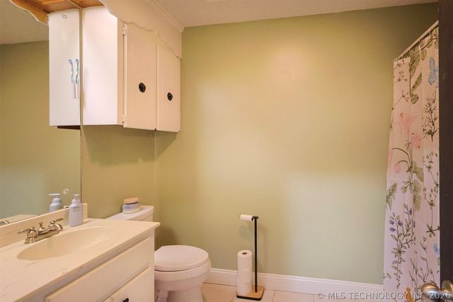 9859 N 38th Street, Sperry, OK 74073