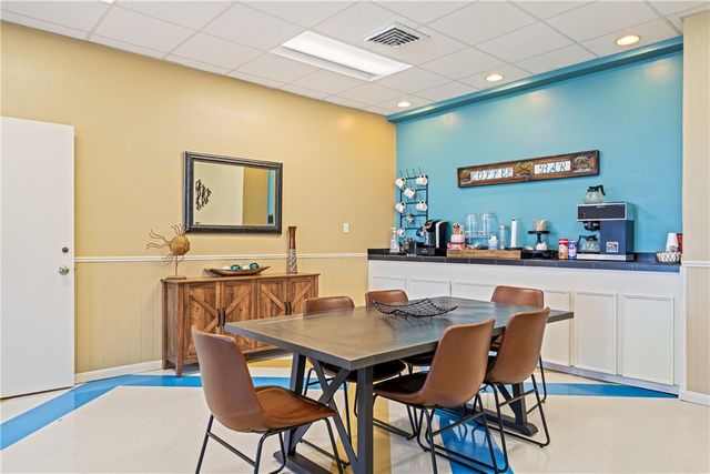 4000 Surfside Blvd 703, Corpus Christi, TX 78402