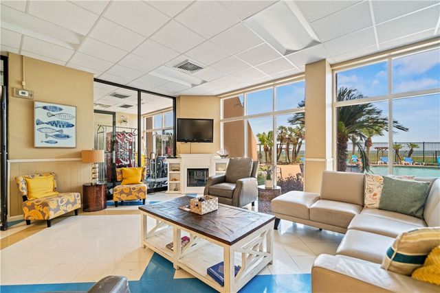 4000 Surfside Blvd 703, Corpus Christi, TX 78402