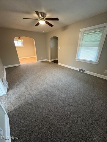 425 N Osborn Avenue, Youngstown, OH 44509