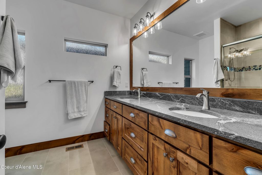 L6B9 N Walden Loop, Rathdrum, ID 83858 photo 16