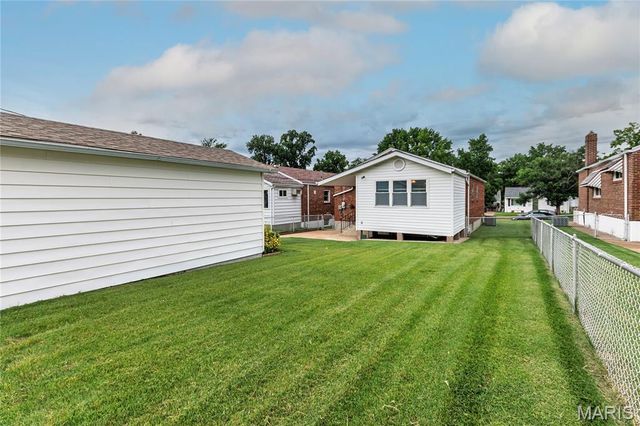 5644 Marquette Avenue, St Louis, MO 63139
