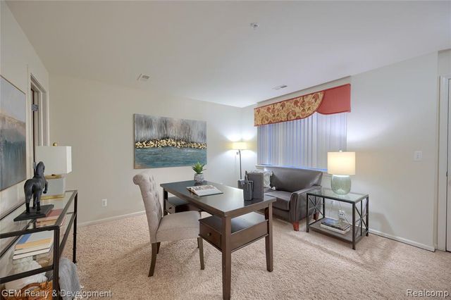 25636 Portico Lane, Novi, MI 48375