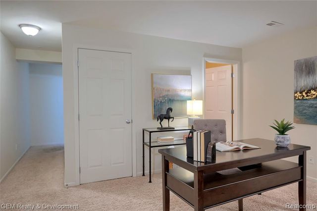 25636 Portico Lane, Novi, MI 48375