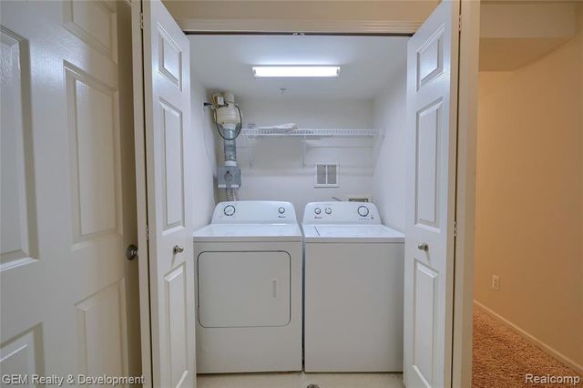 25636 Portico Lane, Novi, MI 48375