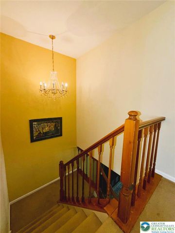 60 Carousel Circle, New Britain Boro, PA 18901