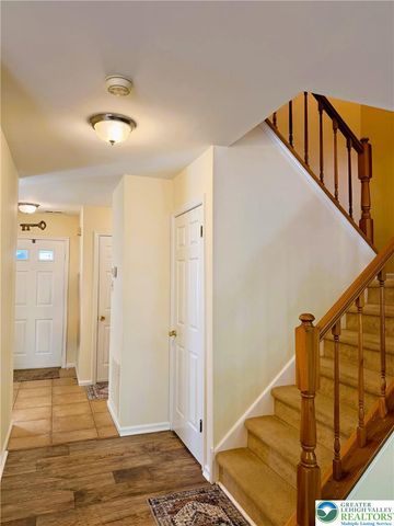 60 Carousel Circle, New Britain Boro, PA 18901