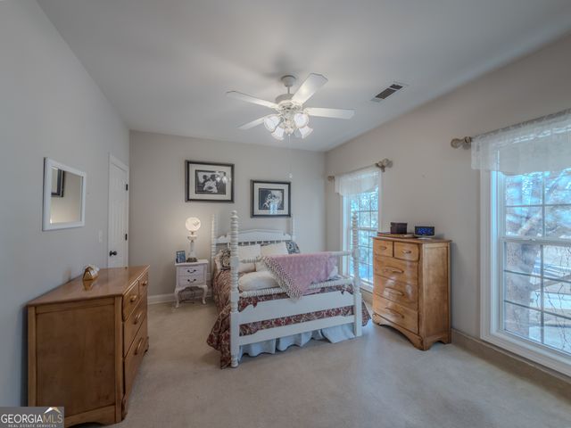 410 Caldwell Lane, Hoschton, GA 30548