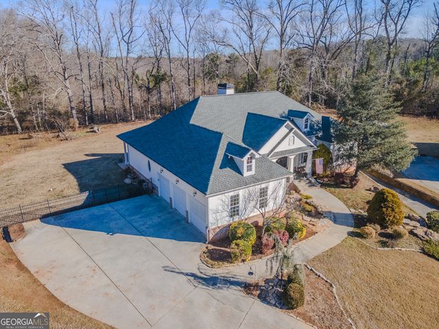 410 Caldwell Lane, Hoschton, GA 30548