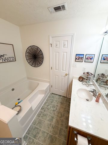 300 Edgemont Drive, Lagrange, GA 30240