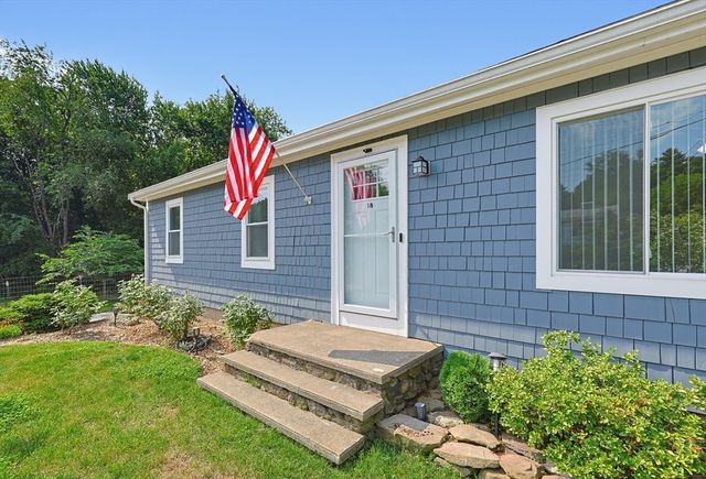 18 Prairie Ave., Bellingham, MA 02019